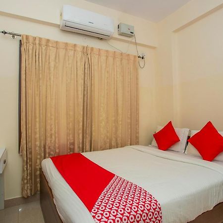 Hotel Oyo 4797 Lulu Hospitality Yelahanka Exterior foto