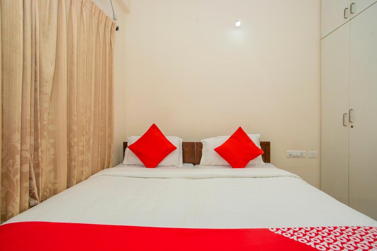 Hotel Oyo 4797 Lulu Hospitality Yelahanka Exterior foto
