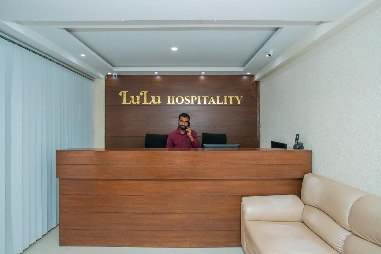 Hotel Oyo 4797 Lulu Hospitality Yelahanka Exterior foto