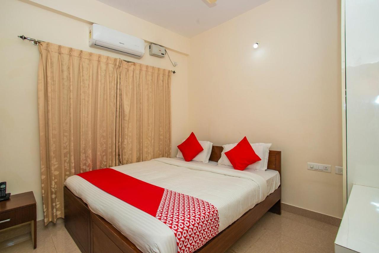 Hotel Oyo 4797 Lulu Hospitality Yelahanka Exterior foto