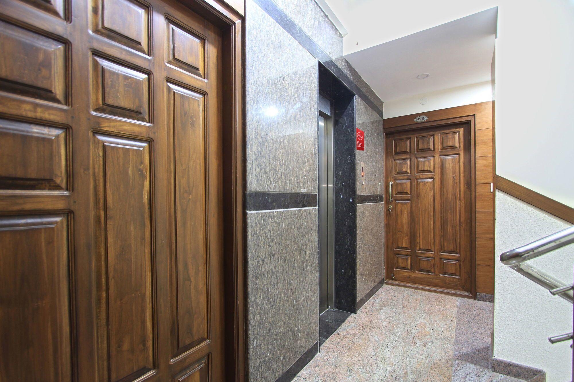Hotel Oyo 4797 Lulu Hospitality Yelahanka Exterior foto